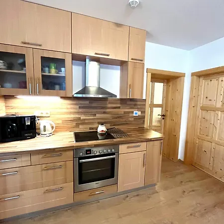 Semesterbostad Panorama Kozakov *